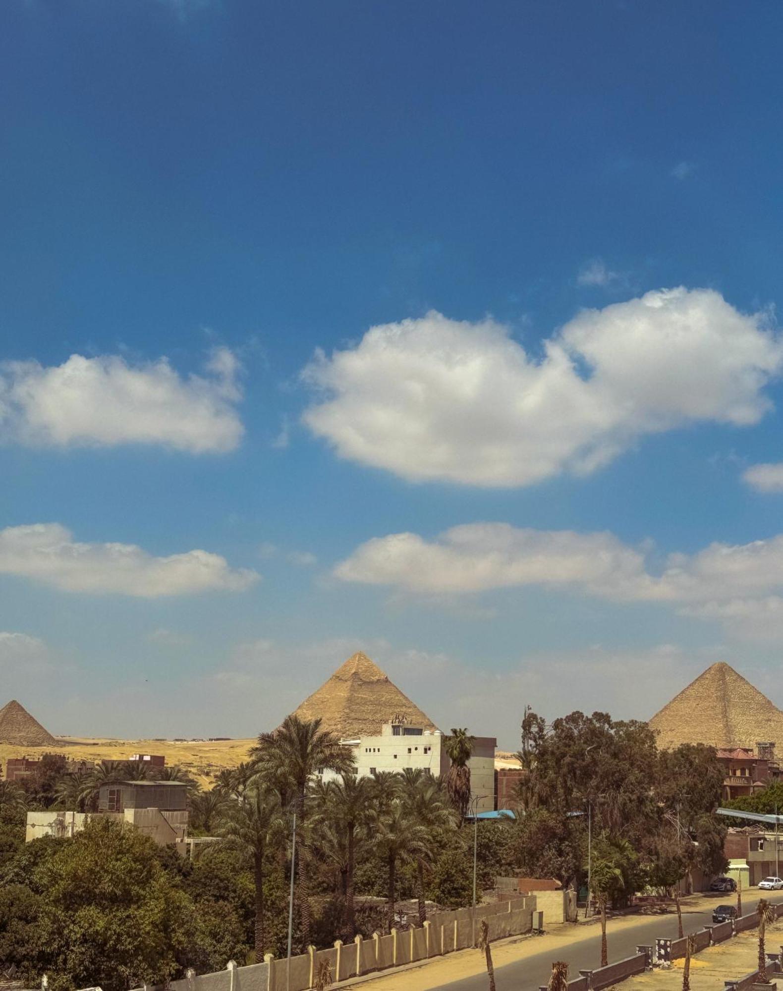 Almas Pyramids Hotel Kafrat al Jabal Exterior photo