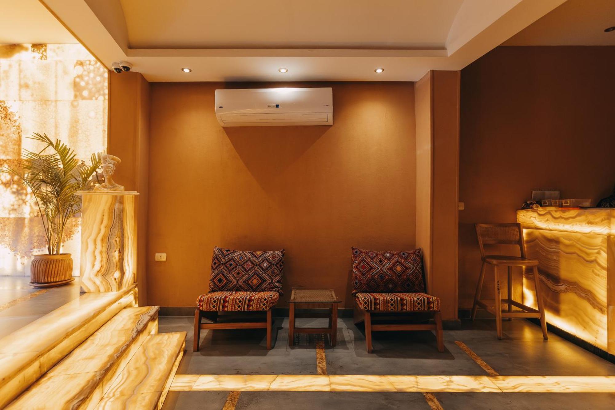 Almas Pyramids Hotel Kafrat al Jabal Exterior photo