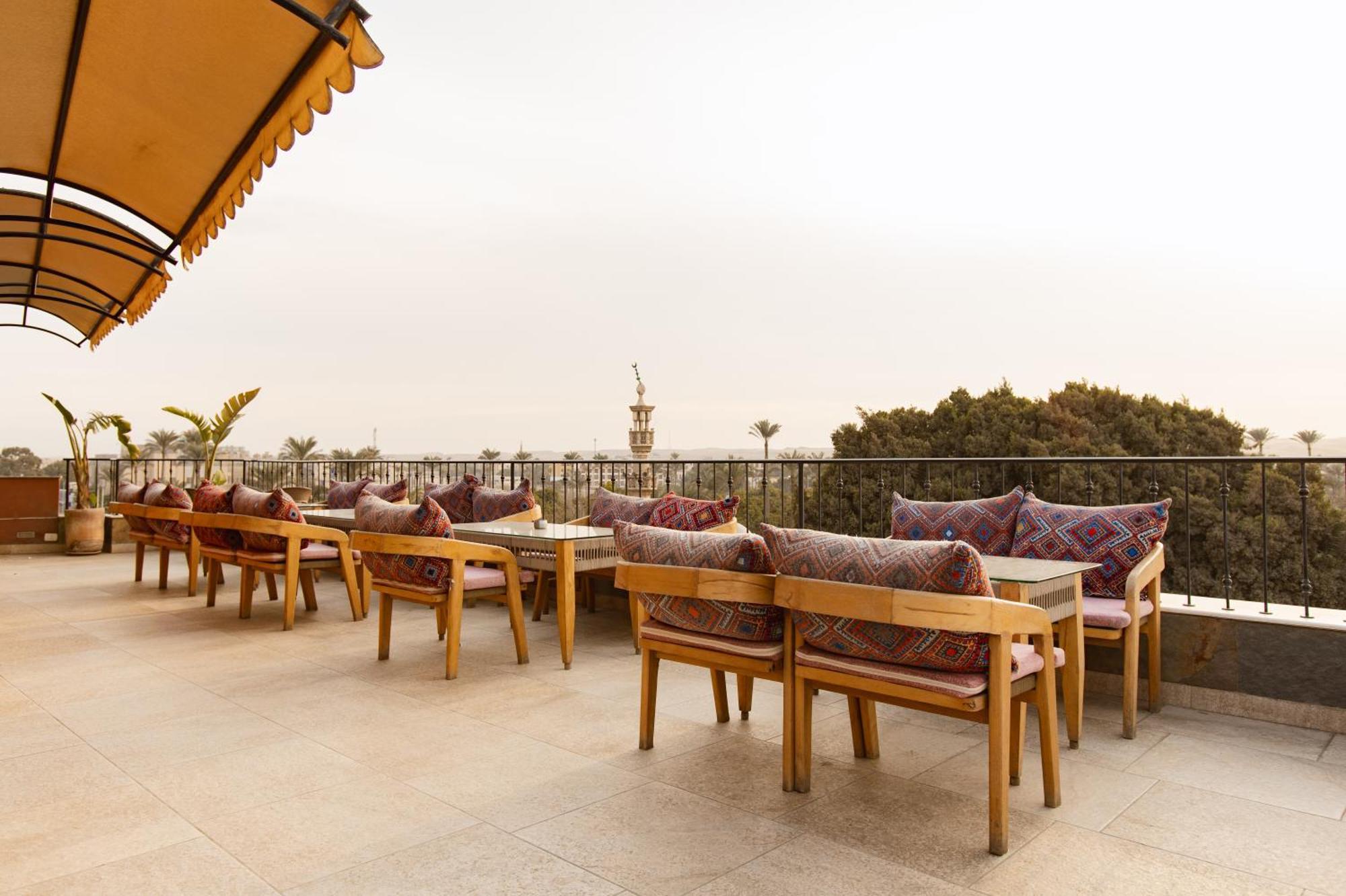 Almas Pyramids Hotel Kafrat al Jabal Exterior photo